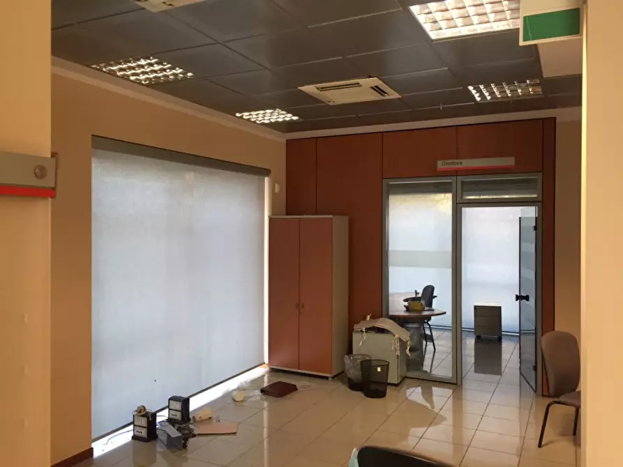Immagine 5 di Negozio in affitto  in via borromeo a Padova