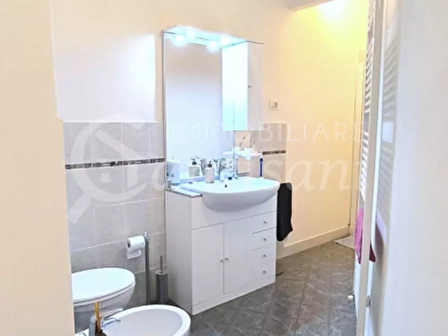 Immagine 13 di Appartamento in affitto  in piazza leopoldo a Firenze