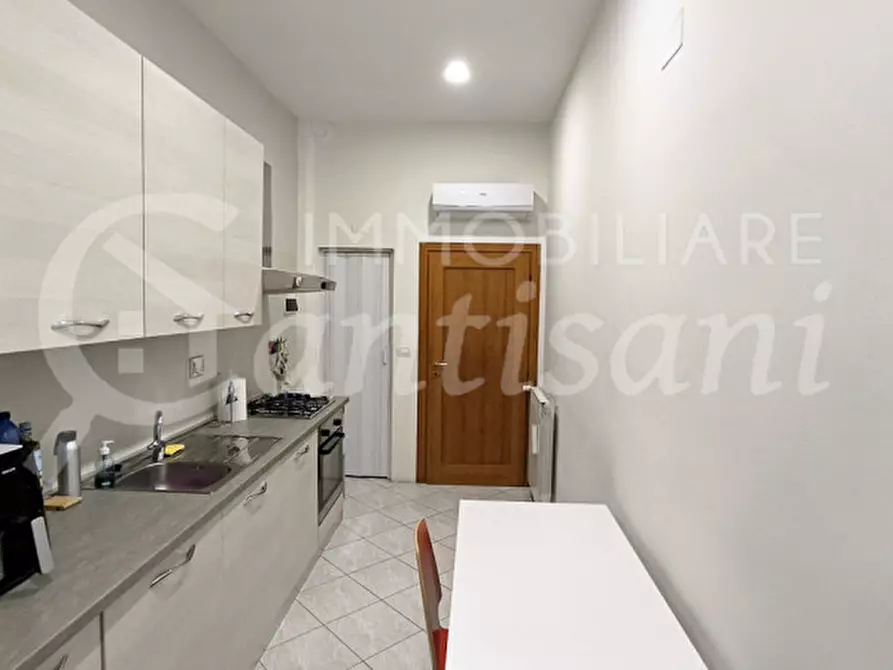 Immagine 21 di Appartamento in affitto  in piazza leopoldo a Firenze