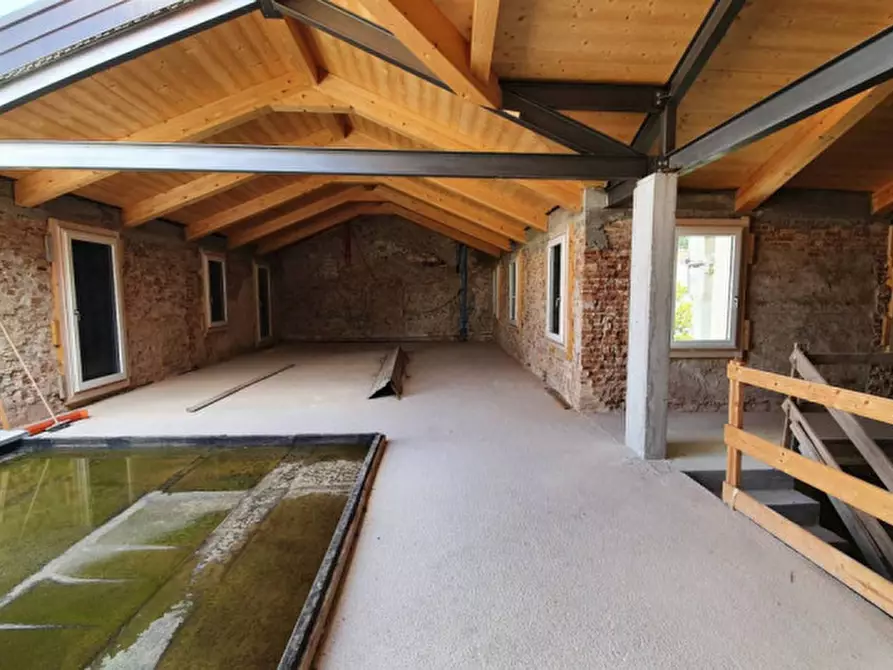 Immagine 6 di Attico in vendita  in via Principe Umberto a Este