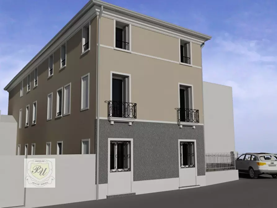 Immagine 12 di Attico in vendita  in via Principe Umberto a Este