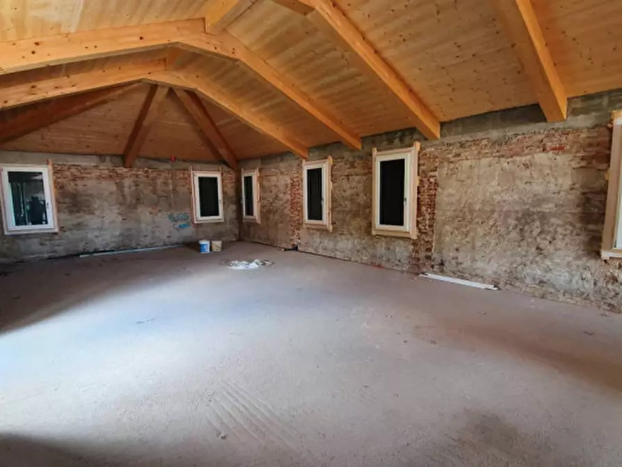 Immagine 17 di Attico in vendita  in via Principe Umberto a Este