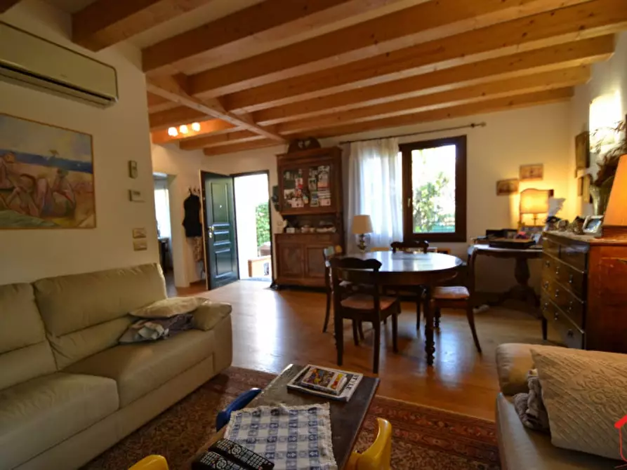 Immagine 3 di Casa indipendente in affitto  a Padova
