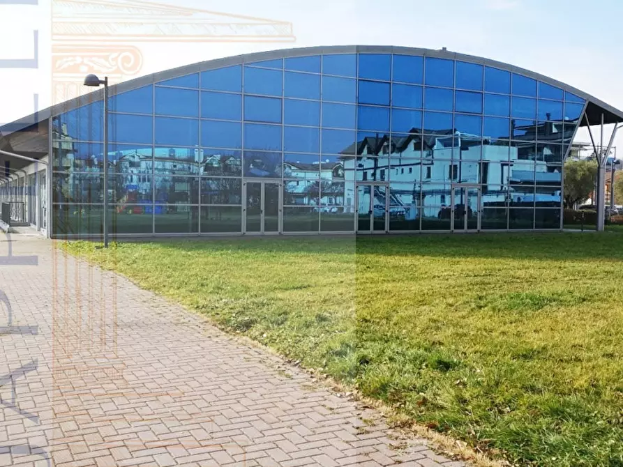 Immagine 7 di Negozio in vendita  in Via Configliachi a Abano Terme