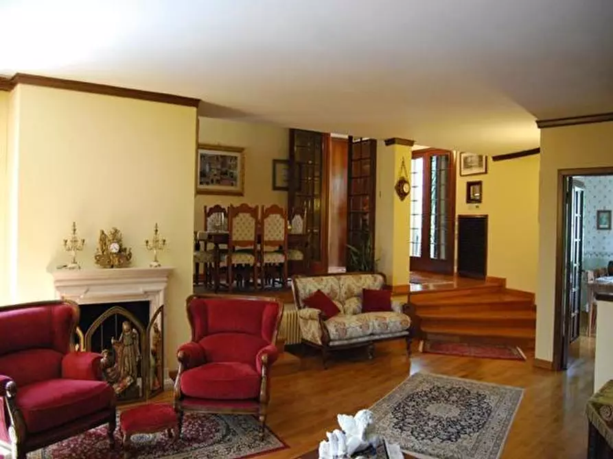 Immagine 6 di Casa indipendente in vendita  a Senigallia