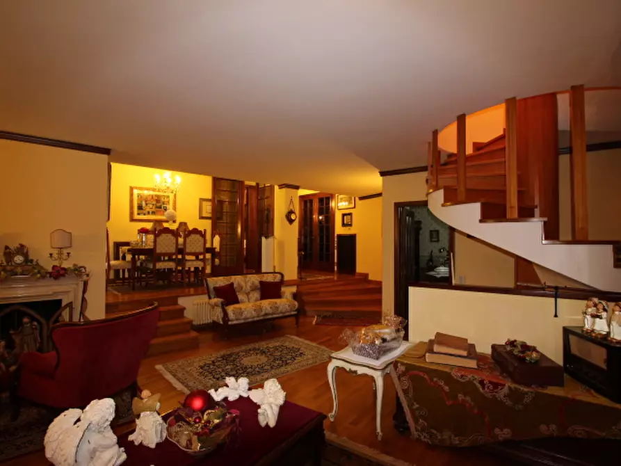 Immagine 16 di Casa indipendente in vendita  a Senigallia