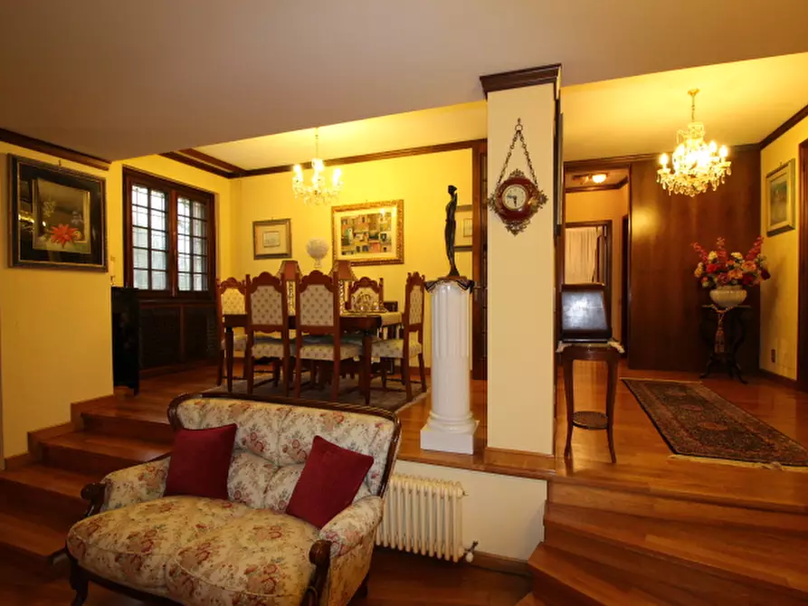 Immagine 17 di Casa indipendente in vendita  a Senigallia