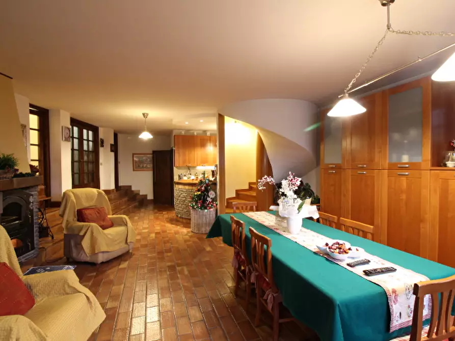 Immagine 27 di Casa indipendente in vendita  a Senigallia