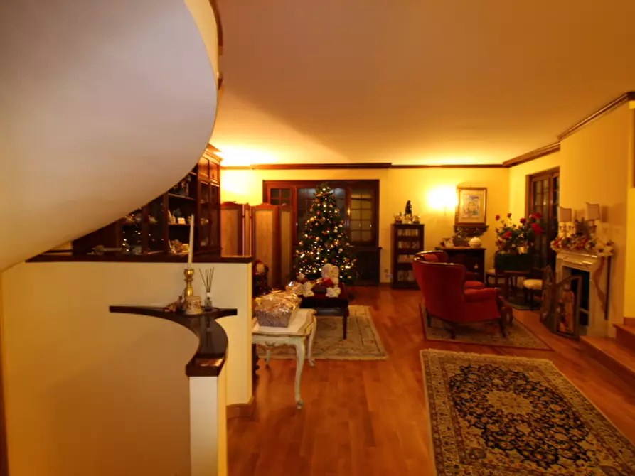 Immagine 34 di Casa indipendente in vendita  a Senigallia