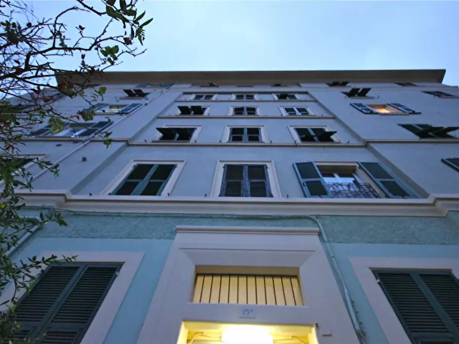 Immagine 1 di Appartamento in affitto  in via dei 5 santi a Genova