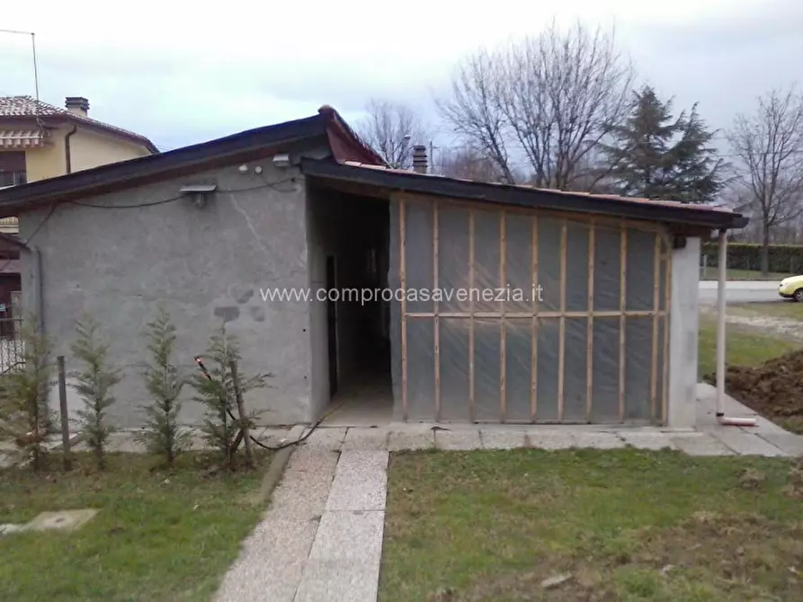Immagine 4 di Rustico / casale in vendita  in bigone a Casale Sul Sile