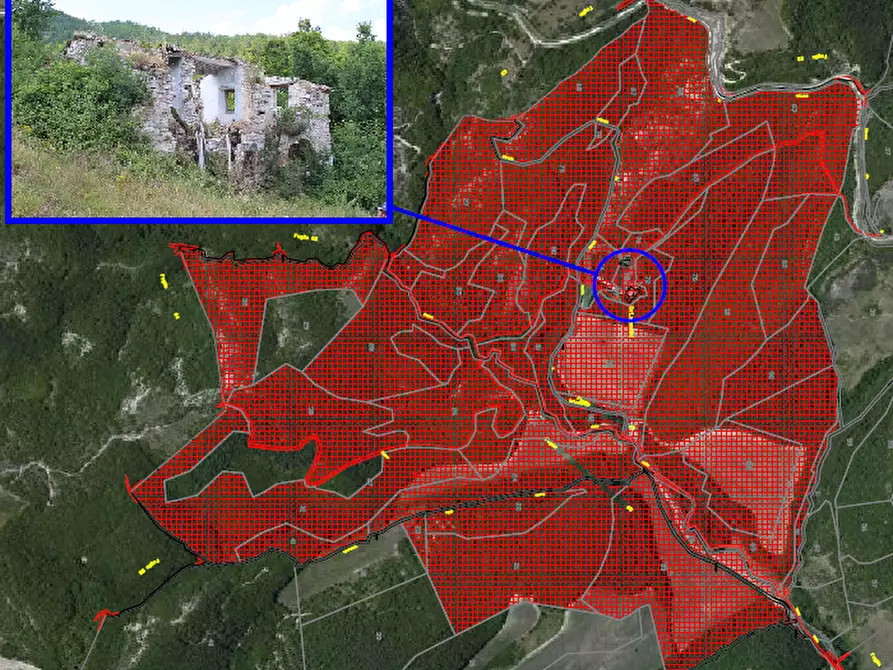 Immagine 27 di Terreno in vendita  a Cagli