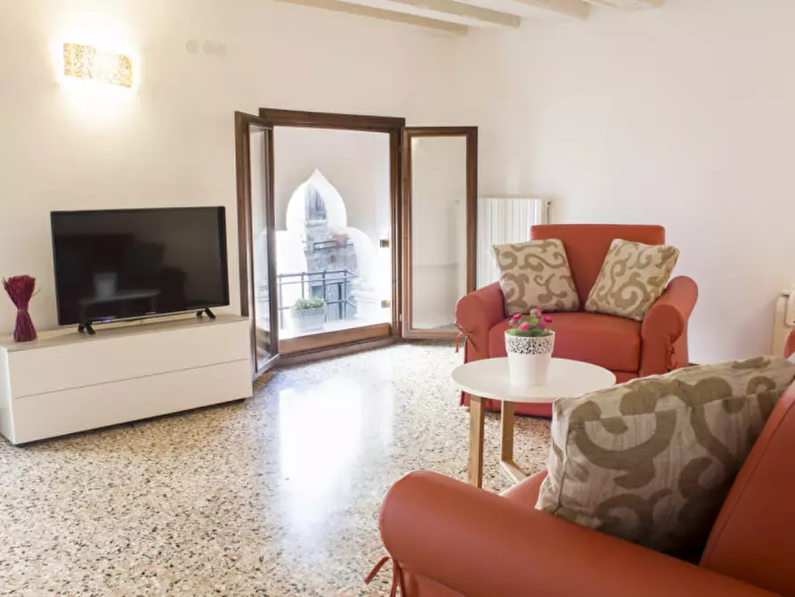 Immagine 5 di Appartamento in vendita  in campiello sansoni a Venezia