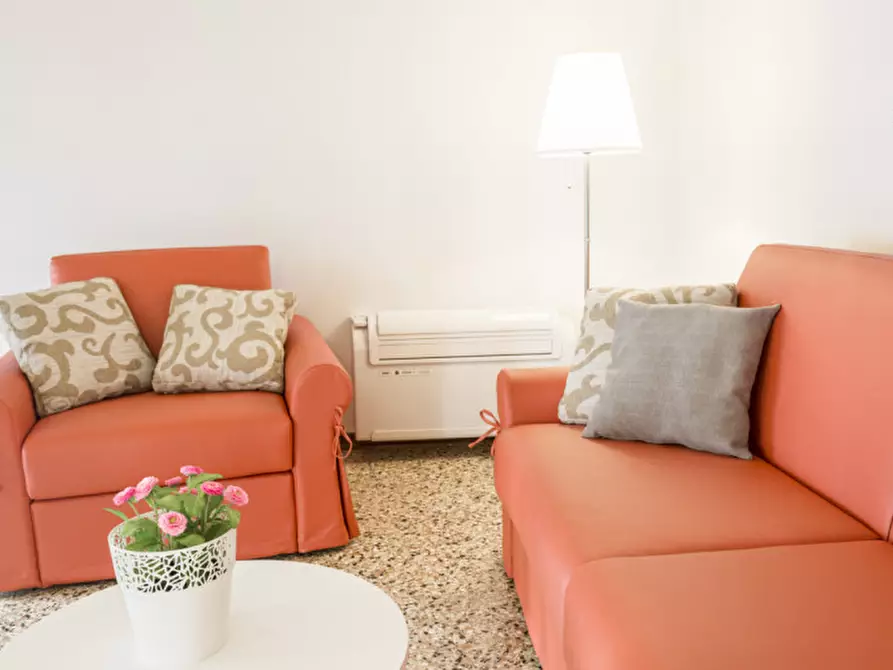 Immagine 8 di Appartamento in vendita  in campiello sansoni a Venezia