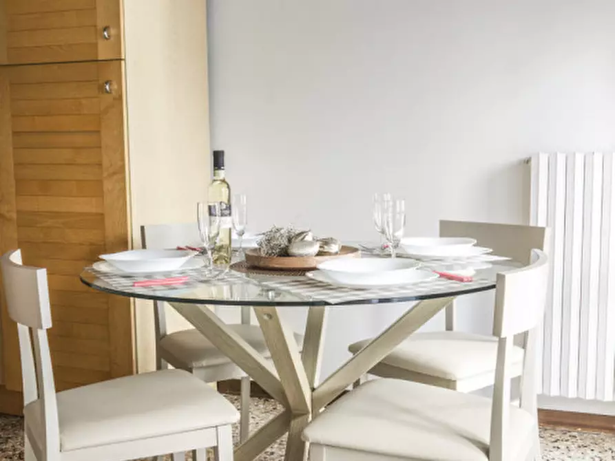 Immagine 15 di Appartamento in vendita  in campiello sansoni a Venezia