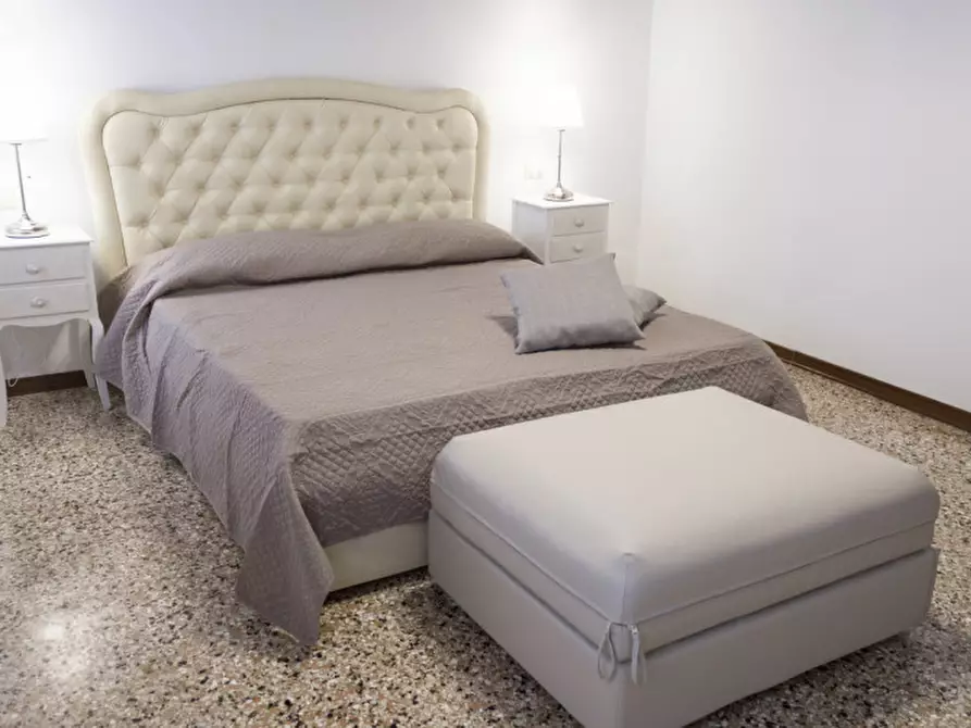 Immagine 28 di Appartamento in vendita  in campiello sansoni a Venezia