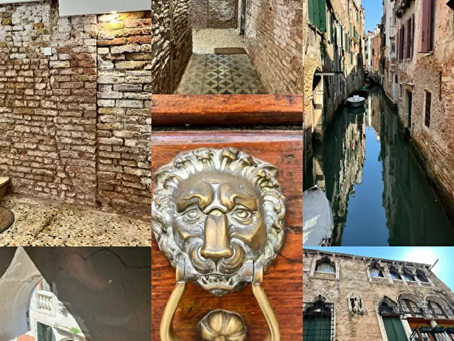 Immagine 43 di Appartamento in vendita  in campiello sansoni a Venezia
