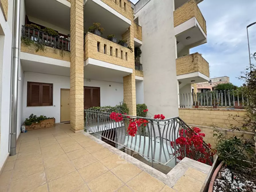 Immagine 4 di Casa bifamiliare in vendita  in via vecchia san pietro in lama a Lecce