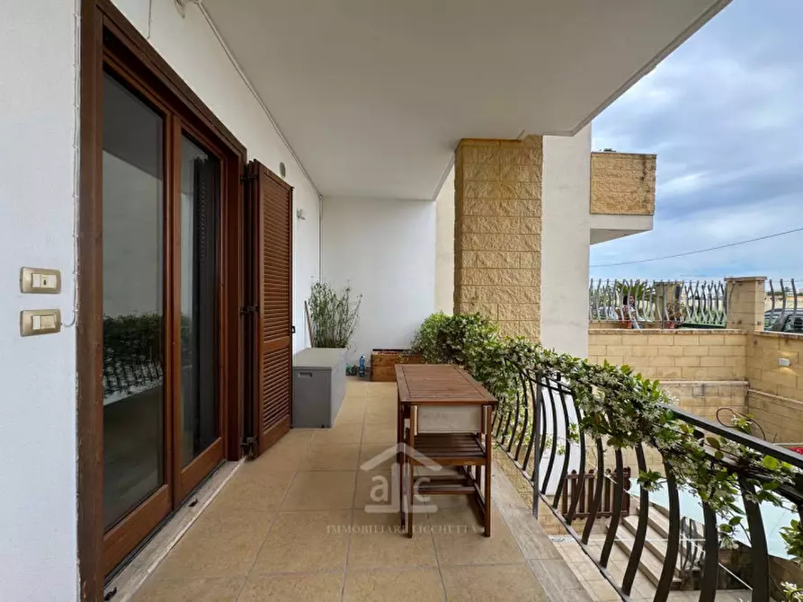 Immagine 5 di Casa bifamiliare in vendita  in via vecchia san pietro in lama a Lecce