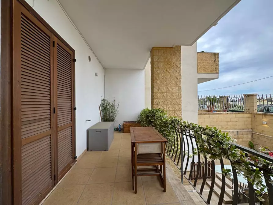 Immagine 25 di Casa bifamiliare in vendita  in via vecchia san pietro in lama a Lecce