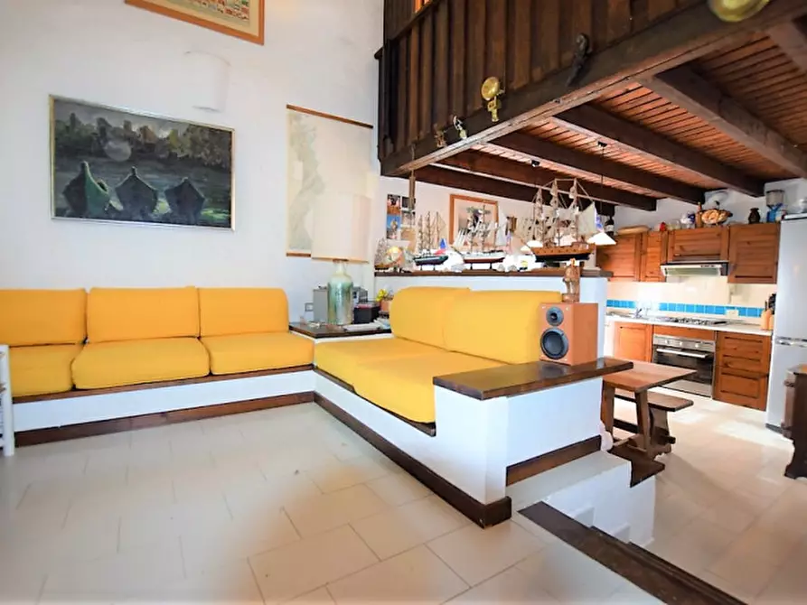 Immagine 8 di Casa bifamiliare in vendita  in VIA COSTA CORALLINA a Loiri Porto San Paolo