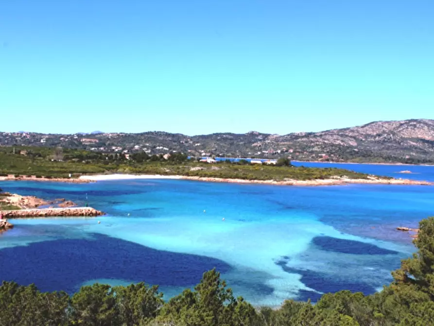 Immagine 24 di Casa bifamiliare in vendita  in VIA COSTA CORALLINA a Loiri Porto San Paolo