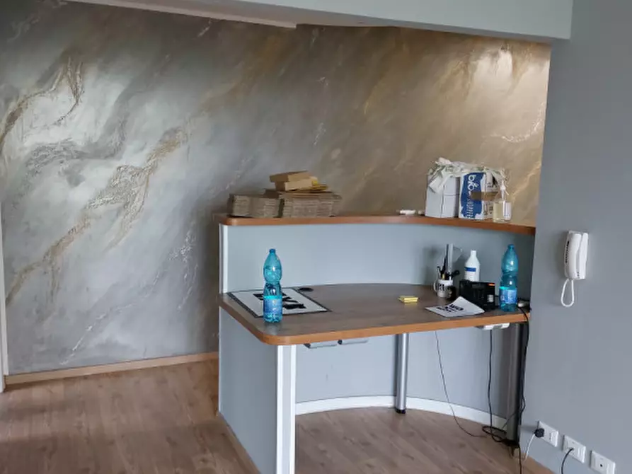 Immagine 2 di Ufficio in affitto  a Limena