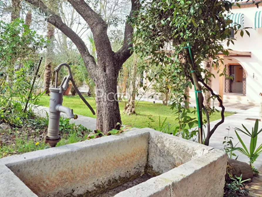 Immagine 8 di Villa in vendita  in Via Cristoforo Colombo a Jesolo