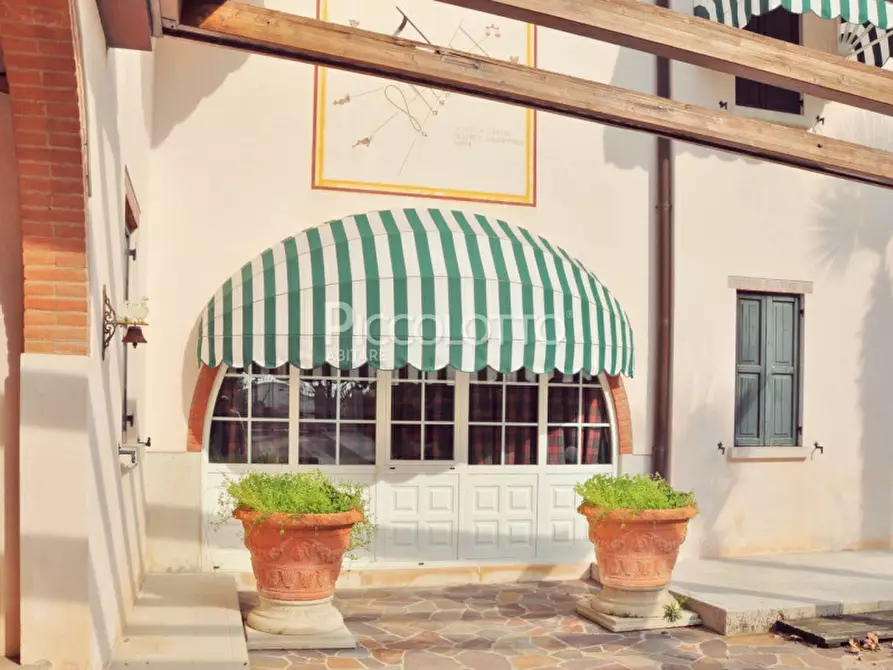 Immagine 13 di Villa in vendita  in Via Cristoforo Colombo a Jesolo