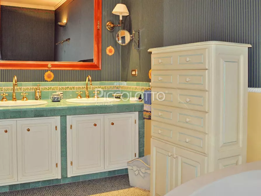 Immagine 26 di Villa in vendita  in Via Cristoforo Colombo a Jesolo