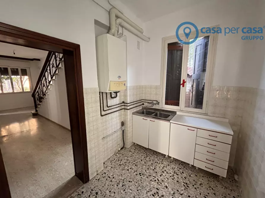 Immagine 10 di Casa bifamiliare in vendita  a Rovigo