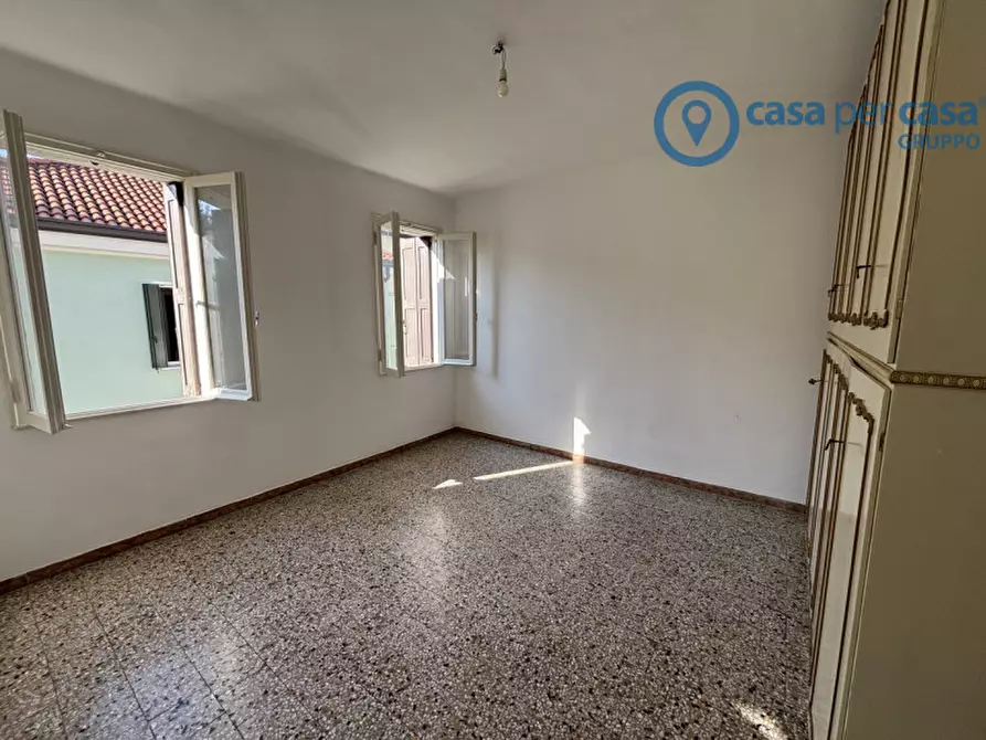 Immagine 13 di Casa bifamiliare in vendita  a Rovigo