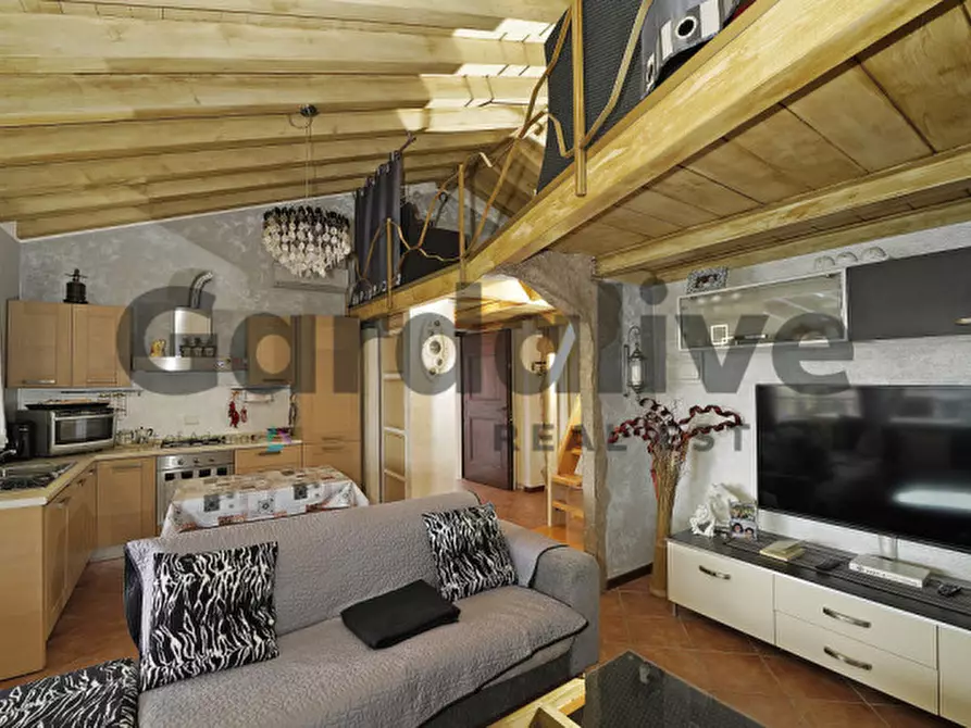 Immagine 7 di Appartamento in vendita  in Via Atleti azzurri d'Italia a Manerba Del Garda