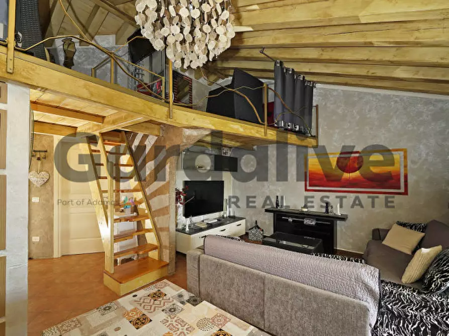 Immagine 14 di Appartamento in vendita  in Via Atleti azzurri d'Italia a Manerba Del Garda