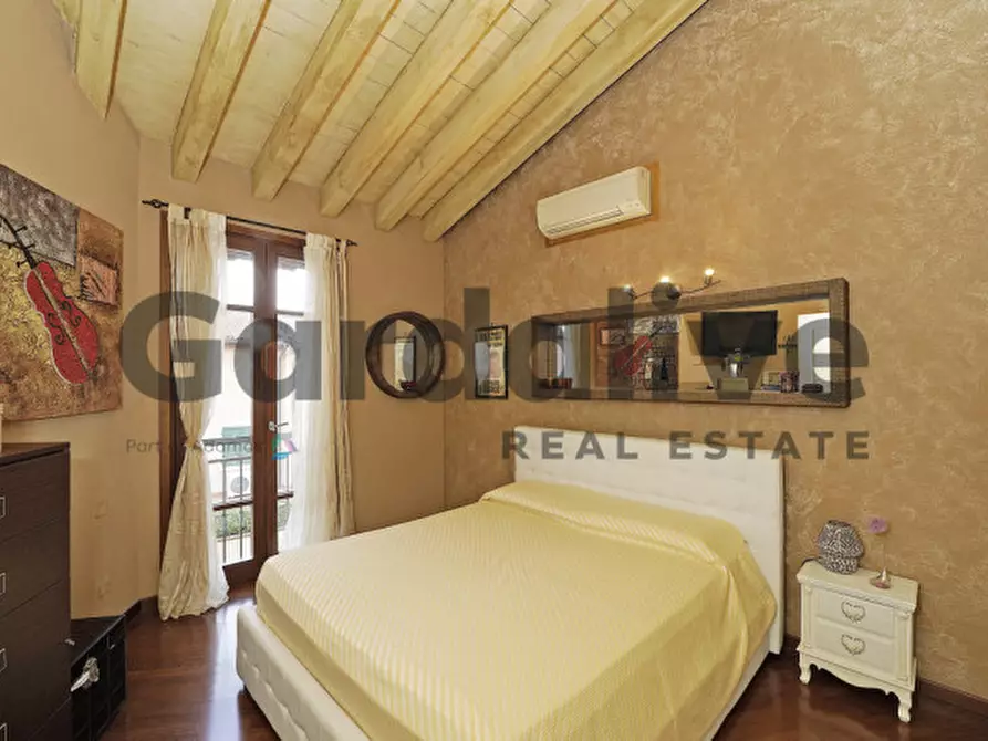 Immagine 15 di Appartamento in vendita  in Via Atleti azzurri d'Italia a Manerba Del Garda