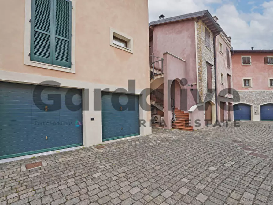 Immagine 21 di Appartamento in vendita  in Via Atleti azzurri d'Italia a Manerba Del Garda