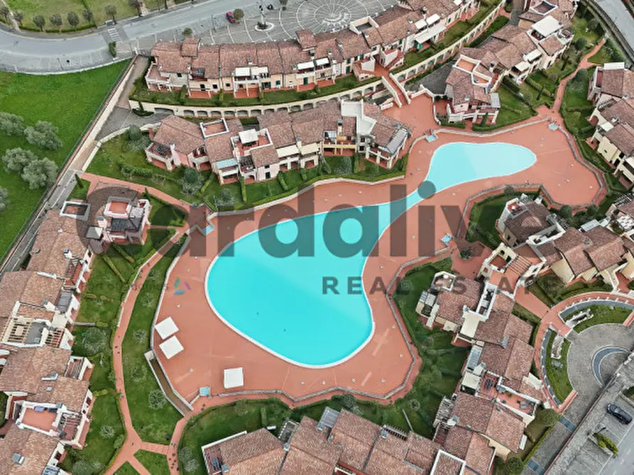 Immagine 26 di Appartamento in vendita  in Via Atleti azzurri d'Italia a Manerba Del Garda