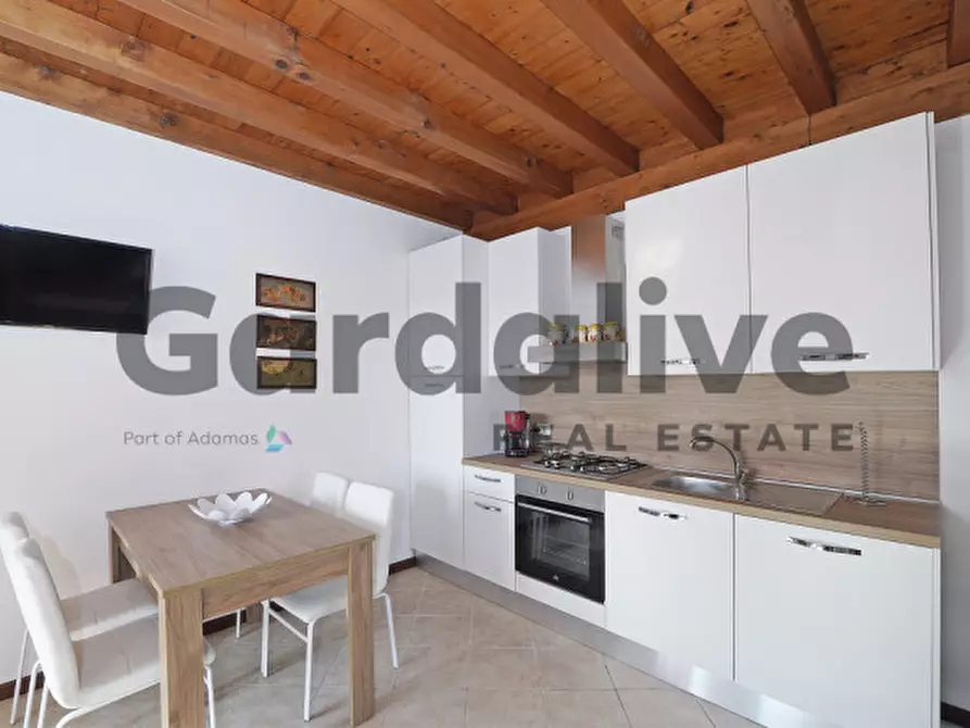 Immagine 10 di Appartamento in vendita  in Via Atleti azzurri d'Italia a Manerba Del Garda