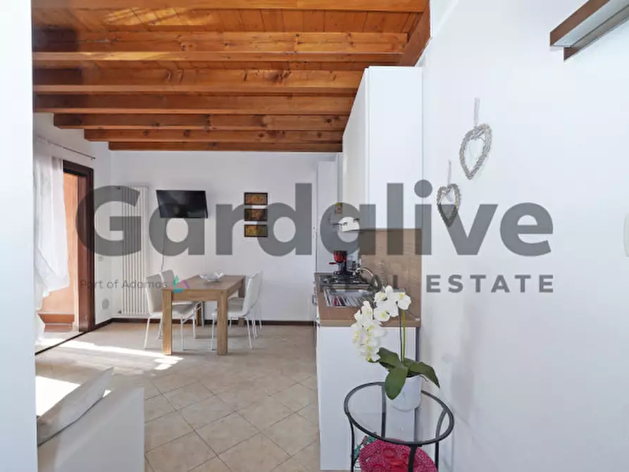 Immagine 11 di Appartamento in vendita  in Via Atleti azzurri d'Italia a Manerba Del Garda