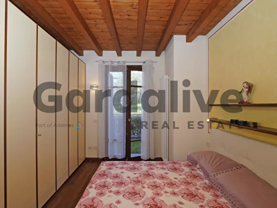 Immagine 15 di Appartamento in vendita  in Via Atleti azzurri d'Italia a Manerba Del Garda