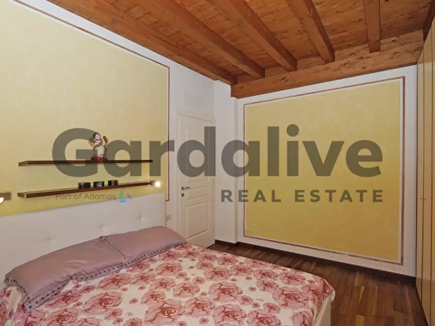 Immagine 16 di Appartamento in vendita  in Via Atleti azzurri d'Italia a Manerba Del Garda