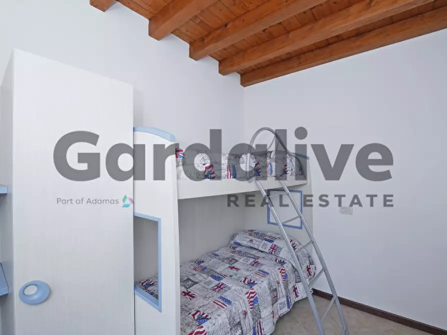 Immagine 22 di Appartamento in vendita  in Via Atleti azzurri d'Italia a Manerba Del Garda