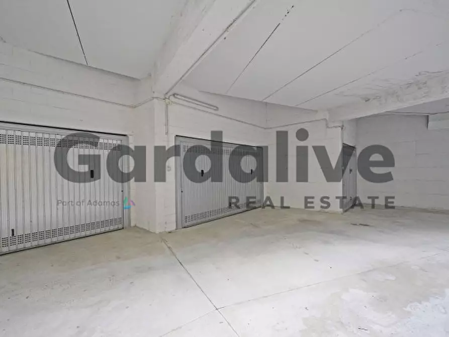 Immagine 27 di Appartamento in vendita  in Via Atleti azzurri d'Italia a Manerba Del Garda