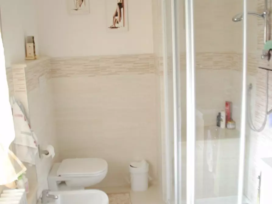 Immagine 12 di Appartamento in vendita  in via villa a Longare