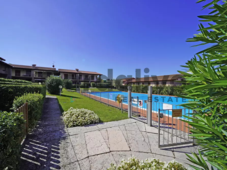 Immagine 20 di Appartamento in vendita  in Via degli Alpini a Manerba Del Garda