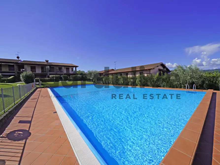 Immagine 21 di Appartamento in vendita  in Via degli Alpini a Manerba Del Garda