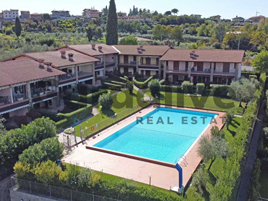 Immagine 24 di Appartamento in vendita  in Via degli Alpini a Manerba Del Garda