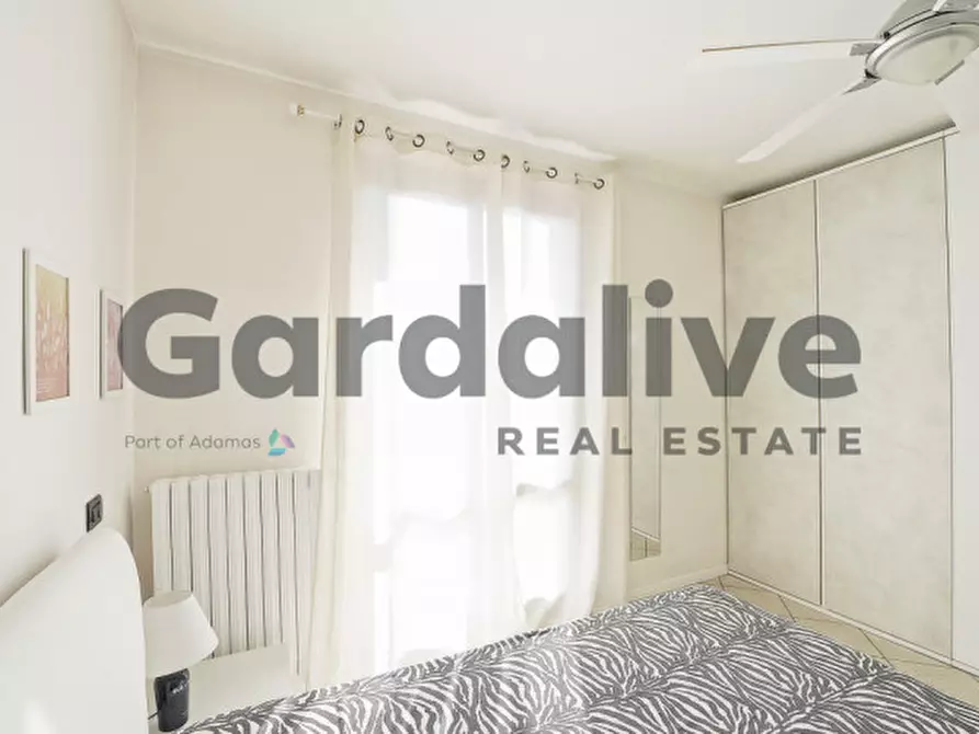 Immagine 19 di Appartamento in vendita  in Via degli alpini a Manerba Del Garda