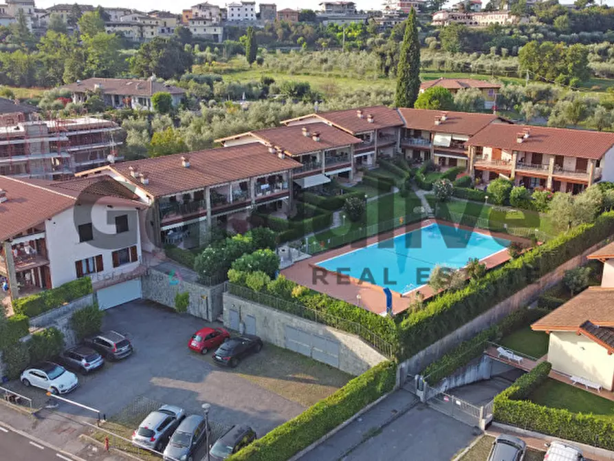 Immagine 31 di Appartamento in vendita  in Via degli alpini a Manerba Del Garda