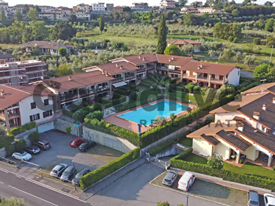 Immagine 32 di Appartamento in vendita  in Via degli alpini a Manerba Del Garda